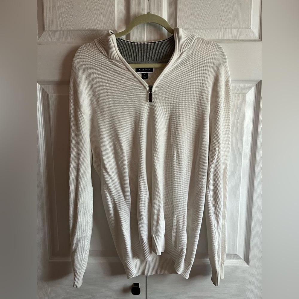 White Club Room Quarter Zip Sweater. Size Small.
